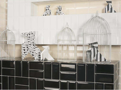High-Gloss Ceramic Wall Tiles in Cream – 10x20